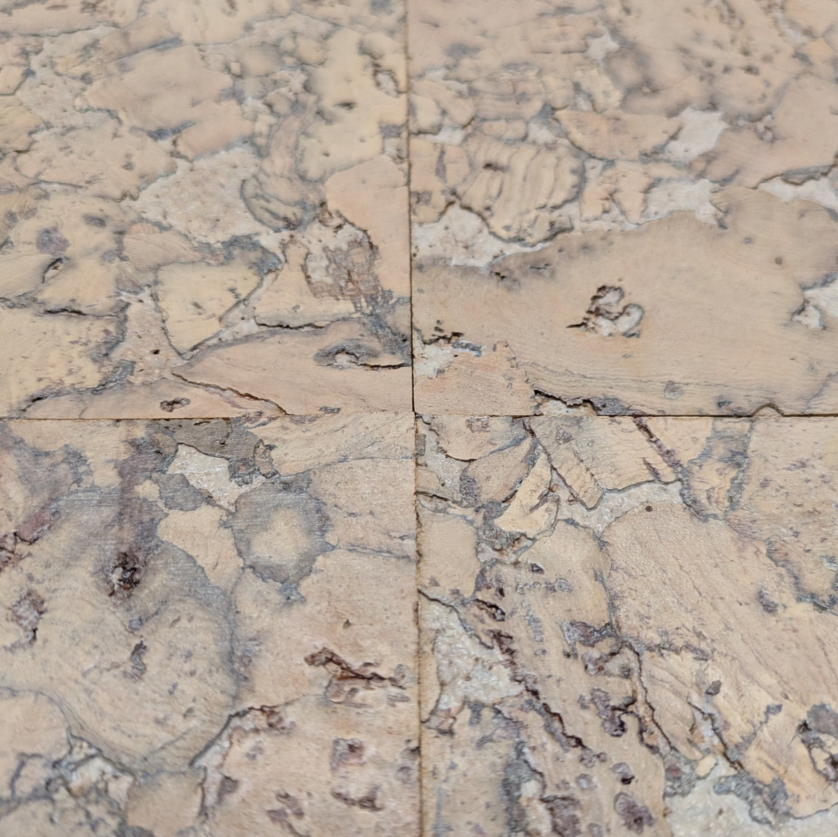 Silk Essence - Soft White Cork Wall Panels